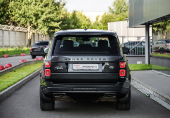 Подержанный автомобиль Land Rover Range Rover 2018 года (7 фото)