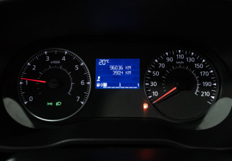 Подержанный автомобиль Renault Duster 2021 года (12 фото)