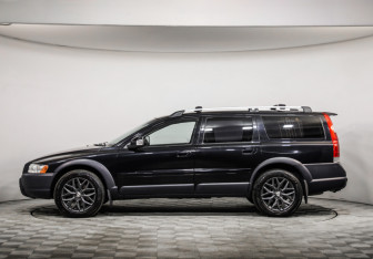 Подержанный автомобиль Volvo XC70 2006 года (8 фото)