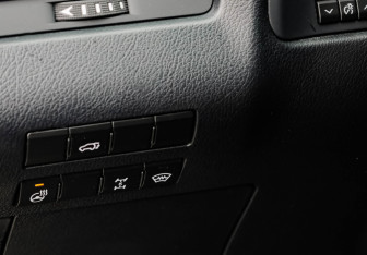 Подержанный автомобиль Lexus RX 2017 года (26 фото)