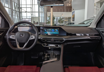 Новый Changan Eado Plus 2025 (10 фото)