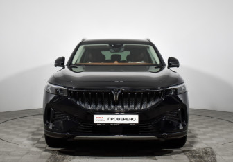 Подержанный автомобиль Voyah Free 2022 года (2 фото)