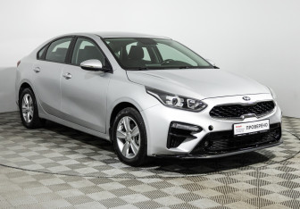 Подержанный автомобиль Kia Cerato Sedan 2019 года (3 фото)