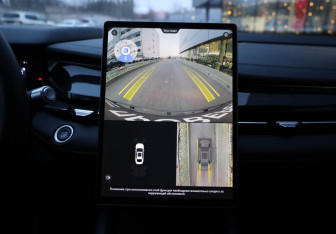 Подержанный автомобиль Geely Preface 2024 года (10 фото)