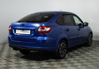 Подержанный автомобиль LADA (ВАЗ) Granta Liftback 2017 года (5 фото)