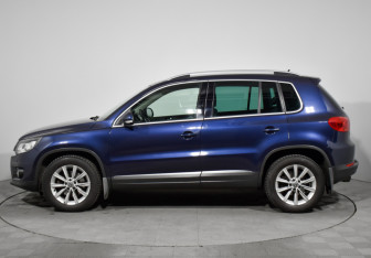 Подержанный автомобиль Volkswagen Tiguan 2011 года (8 фото)