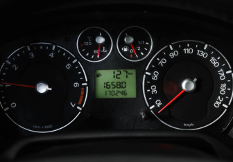 Подержанный автомобиль Ford Fusion 2007 года (12 фото)