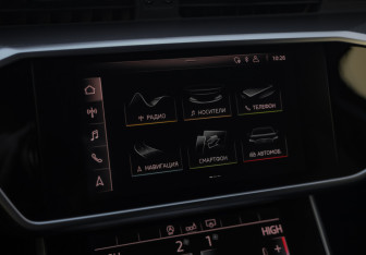 Подержанный автомобиль Audi A6 Wagon 2019 года (17 фото)