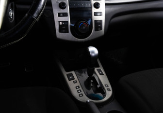 Подержанный автомобиль Kia Cerato Sedan 2009 года (11 фото)