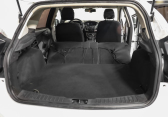 Подержанный автомобиль Ford Focus Hatchback 2013 года (22 фото)