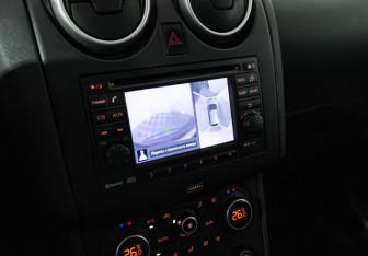 Подержанный автомобиль Nissan Qashqai 2012 года (18 фото)