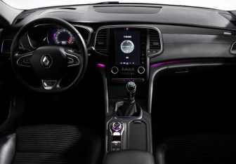Подержанный автомобиль Renault Talisman Wagon 2016 года (14 фото)