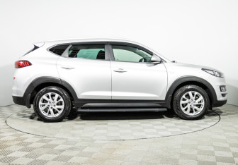 Подержанный автомобиль Hyundai Tucson 2018 года (4 фото)