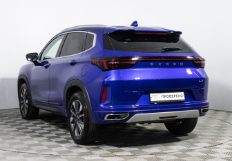Подержанный автомобиль Exeed LX 2022 года (7 фото)