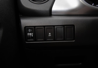 Подержанный автомобиль Suzuki Vitara 2015 года (21 фото)