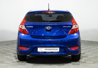 Подержанный автомобиль Hyundai Solaris Hatchback 2013 года (6 фото)