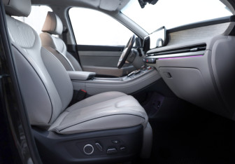 Подержанный автомобиль Hyundai Palisade 2023 года (28 фото)