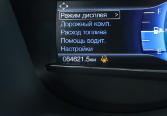 Подержанный автомобиль Ford Explorer 2018 года (22 фото)