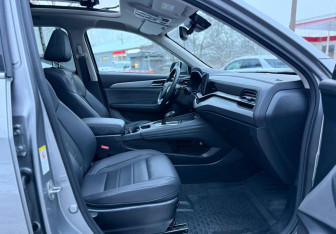 Подержанный автомобиль Haval F7 2024 года (19 фото)