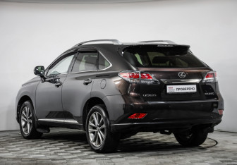 Подержанный автомобиль Lexus RX 2012 года (7 фото)