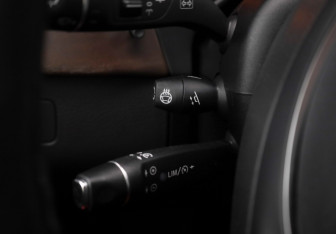 Подержанный автомобиль Mercedes-Benz GLE 2016 года (14 фото)