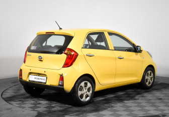 Подержанный автомобиль Kia Picanto 2015 года (5 фото)