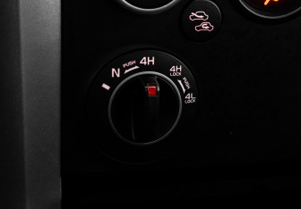 Подержанный автомобиль Suzuki Grand Vitara 2012 года (14 фото)