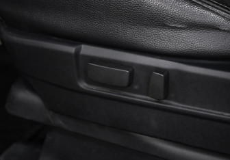 Подержанный автомобиль Mitsubishi Outlander 2014 года (21 фото)