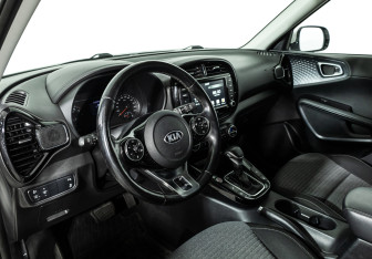 Подержанный автомобиль Kia Soul 2021 года (11 фото)