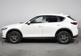 Подержанный автомобиль Mazda CX-5 2018 года (8 фото)