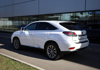 Подержанный автомобиль Lexus RX 2014 года (6 фото)