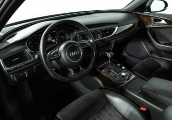 Подержанный автомобиль Audi A6 Sedan 2014 года (11 фото)