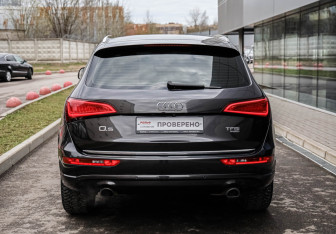 Подержанный автомобиль Audi Q5 2014 года (5 фото)