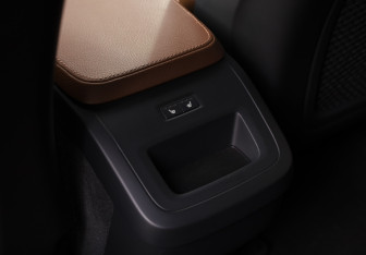 Подержанный автомобиль Volvo XC90 2021 года (23 фото)