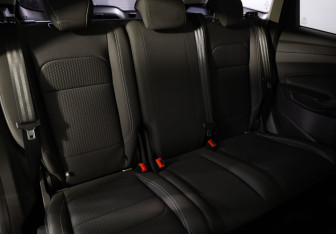 Подержанный автомобиль Ford Kuga 2018 года (22 фото)