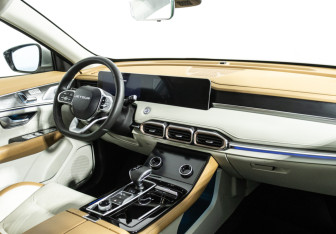 Подержанный автомобиль Jetour X70 Plus 2024 года (9 фото)