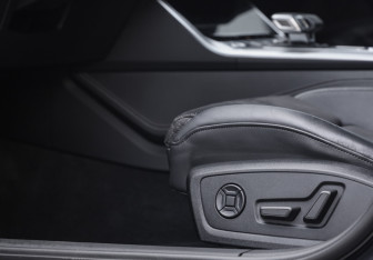 Подержанный автомобиль Audi A6 Sedan 2020 года (27 фото)