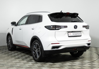 Подержанный автомобиль Changan CS55PLUS 2023 года (7 фото)