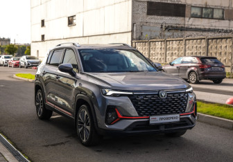Подержанный автомобиль Changan CS35PLUS 2024 года (5 фото)