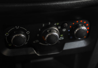 Подержанный автомобиль LADA (ВАЗ) XRAY 2017 года (14 фото)