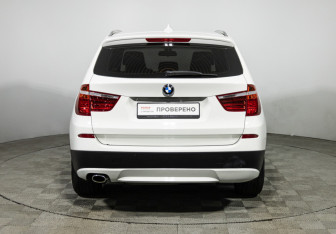 Подержанный автомобиль BMW X3 2014 года (6 фото)