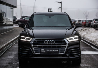 Подержанный автомобиль Audi Q5 2019 года (3 фото)