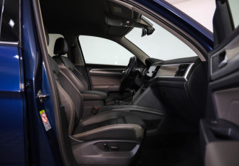 Подержанный автомобиль Volkswagen Teramont 2021 года (27 фото)