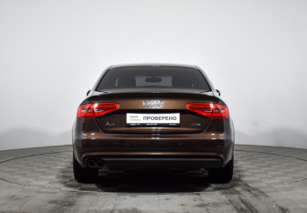Подержанный автомобиль Audi A4 Sedan 2013 года (6 фото)