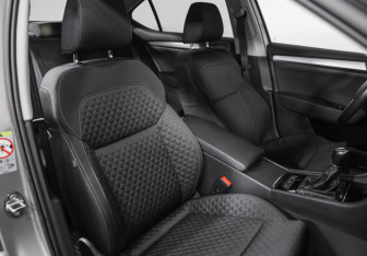 Подержанный автомобиль Skoda Superb Liftback 2018 года (21 фото)
