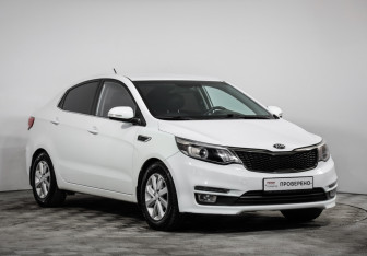 Подержанный автомобиль Kia Rio Sedan 2016 года (3 фото)