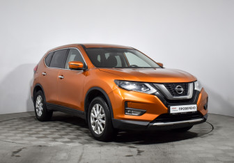 Подержанный автомобиль Nissan X-Trail 2019 года (3 фото)