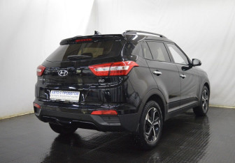 Подержанный автомобиль Hyundai Creta 2020 года (5 фото)