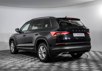 Подержанный автомобиль Skoda Kodiaq 2020 года (7 фото)
