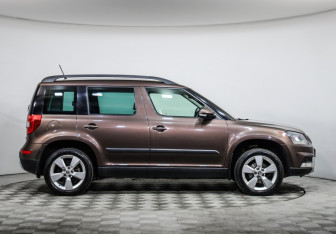 Подержанный автомобиль Skoda Yeti 2015 года (4 фото)